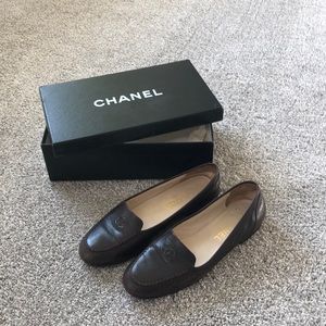 Chanel Mocassins - loafers DK Brown size 38.
